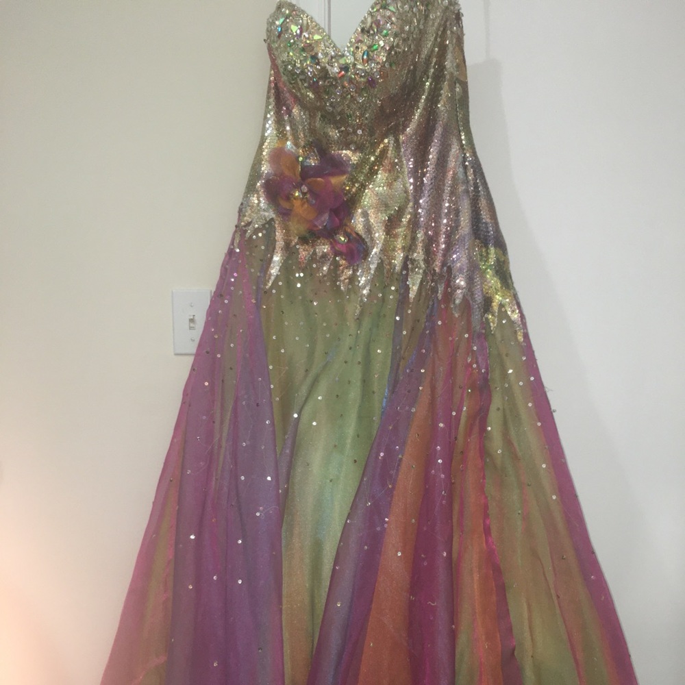 Prom dress